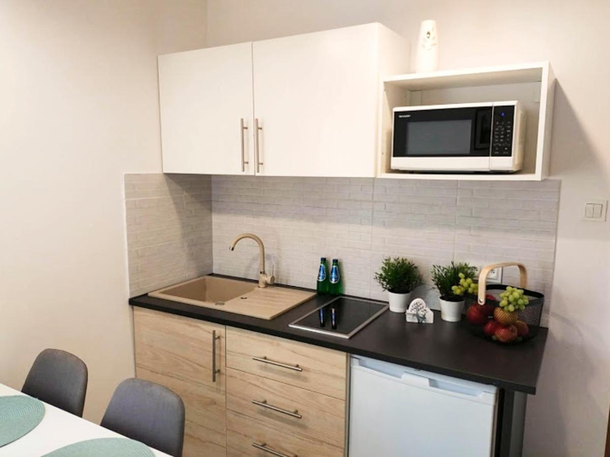 Blekit Apartamenty Przy Jastrzebiej Mieroszyno Exterior photo