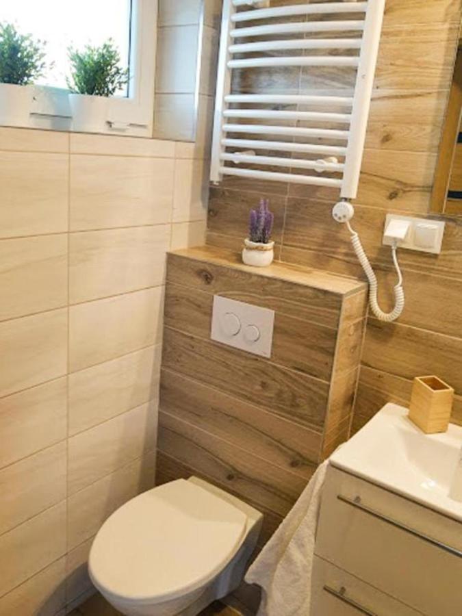 Blekit Apartamenty Przy Jastrzebiej Mieroszyno Exterior photo