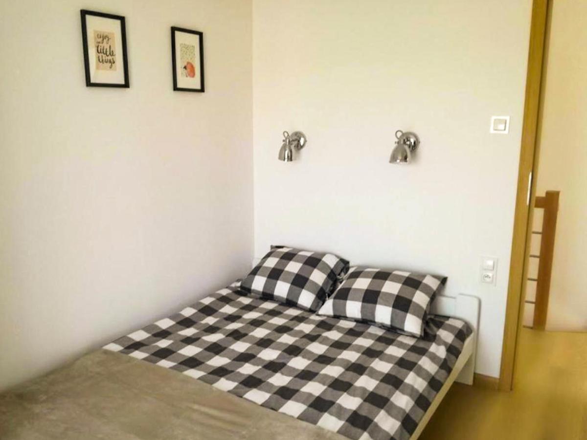 Blekit Apartamenty Przy Jastrzebiej Mieroszyno Exterior photo